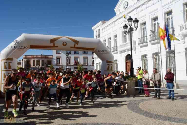 Todo un éxito la  Carrera Popular “Memorial Ángel Serrano” de Tomelloso que ha resultado toda una fiesta del deporte