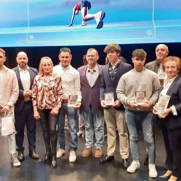 5 deportistas de Tomelloso fueron galardonados en la XXVI Gala del Deporte Provincial celebrada en Socuéllamos