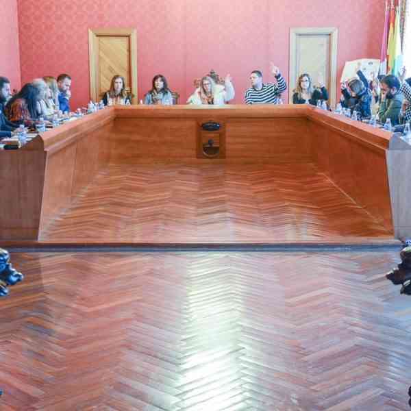El pleno de Tomelloso da luz verde al pago de contribuciones especiales por la urbanización en San Benito y Extremadura