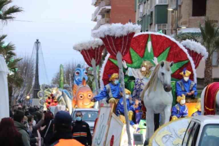 La agenda de los Reyes Magos en Manzanares de este jueves iniciará a mediodía en la carpa de La Pérgola y la Cabalgata dará inicio a las  17:30 h