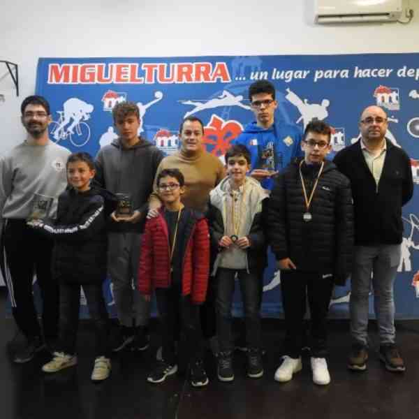 32 Competidores de Ciudad Real se Reúnen para el Campeonato Provincial de Ajedrez Rápido y Blitz en Miguelturra