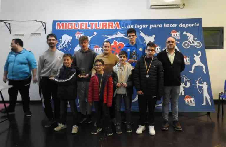 32 Competidores de Ciudad Real se Reúnen para el Campeonato Provincial de Ajedrez Rápido y Blitz en Miguelturra