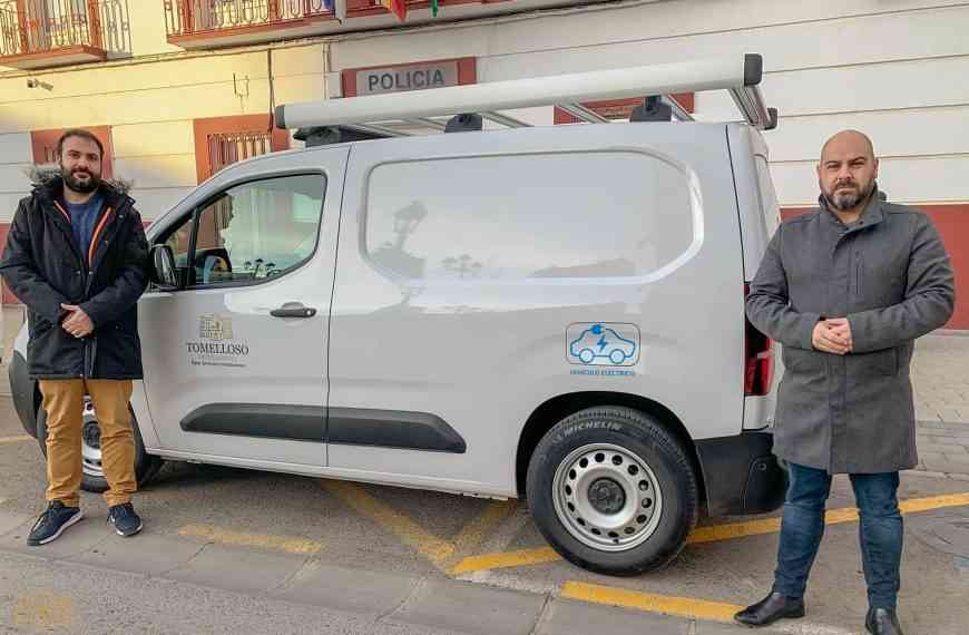 Tomelloso se suma al mundo de los vehículos eléctricos en su apuesta por la eficiencia energética