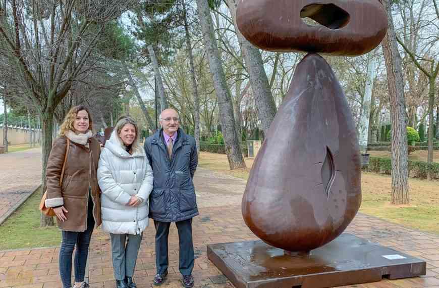 Inauguración de la Exposición de Esculturas Monumentales de Juan Méjica en Tomelloso