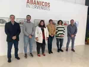 Explora la Colección Abanicos Intervenidos de la Fundación Antonio Pérez en el Hall del Auditorio de Tarancón hasta el 8 de Febrero