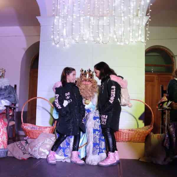 Los Reyes Magos han recibido las cartas de los niños y niñas de Manzanares que hoy también podrán saludaros hasta las 21:00 horas