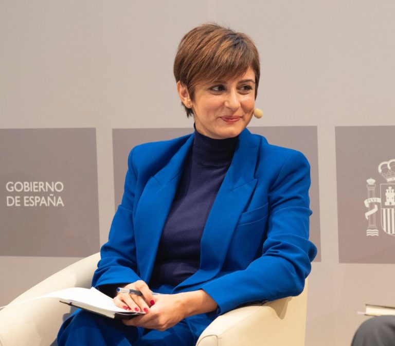 Isabel Rodríguez, Ministra de Política Territorial, Se Reunirá Mañana con la Alcaldesa de Tomelloso