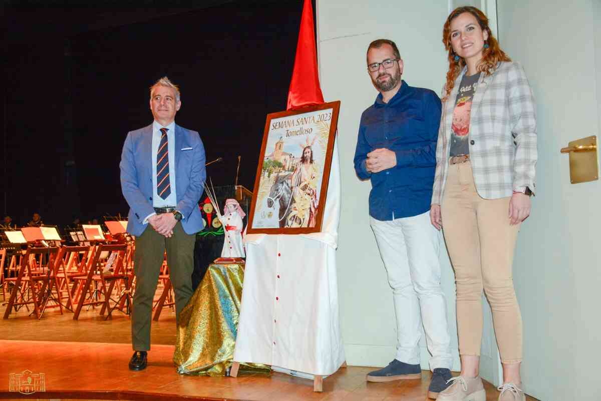 reescribir título El Pregón Musical de Semana Santa 2023 en Tomelloso con la banda de la Asociación Musical Santa Cecilia se celebró ayer