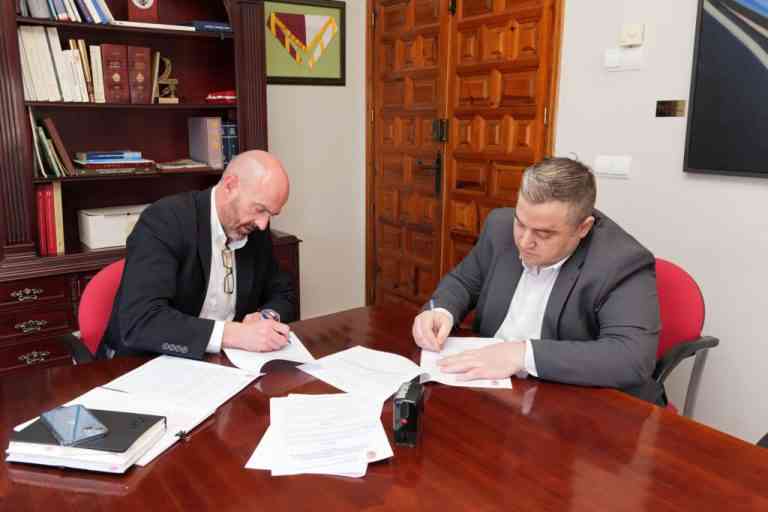 Convenio de colaboración entre la AECT y el Ayuntamiento de Argamasilla de Alba es ratificado