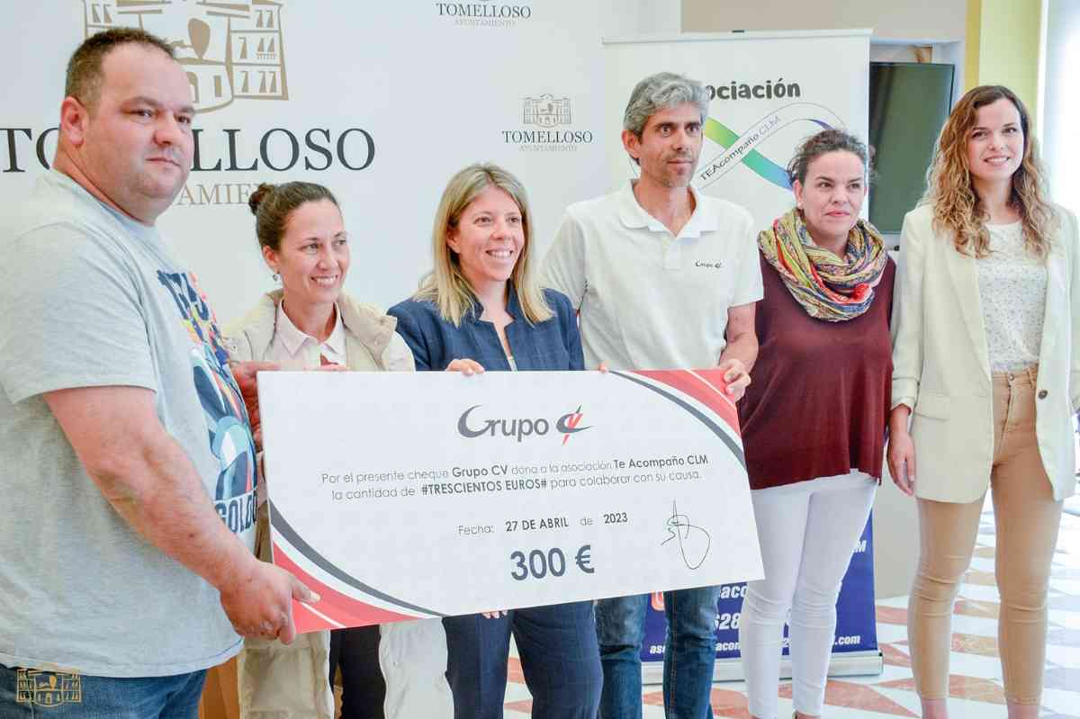 Atletas de Tomelloso que compitieron en la legendaria París-Roubaix donan 300 € a TEAcompaño en un gesto solidario.
