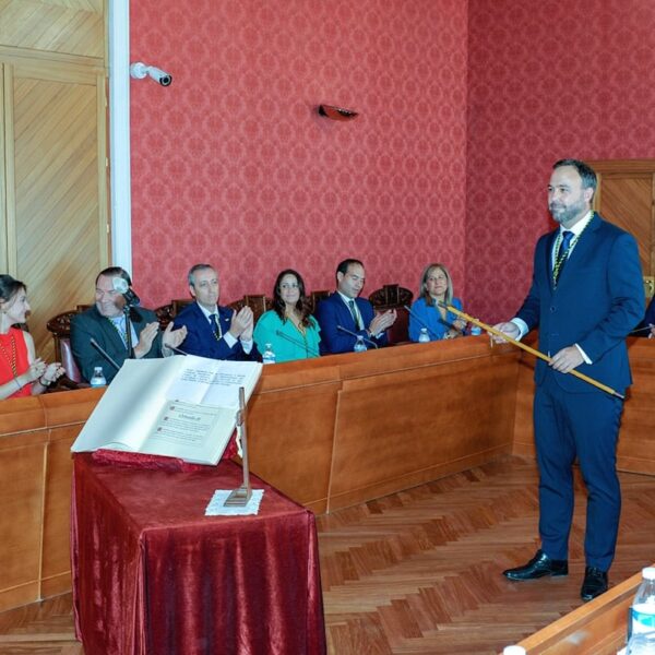 Javier Navarro Muelas, el nuevo alcalde de Tomelloso, promete combatir la problemática de la ocupación indebida de viviendas.