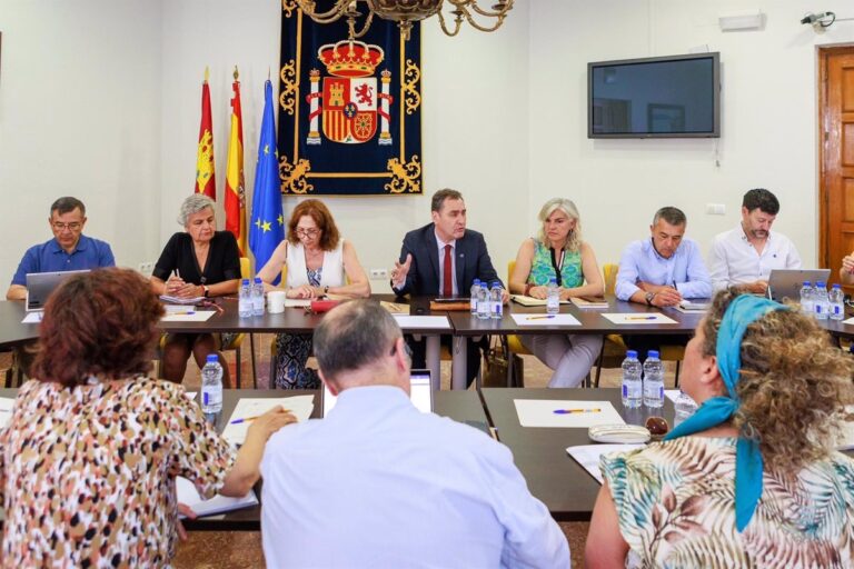 Presión del Delegado del Gobierno en Castilla-La Mancha para que 14 ayuntamientos se unan al Sistema VioGén mediante la firma de acuerdos