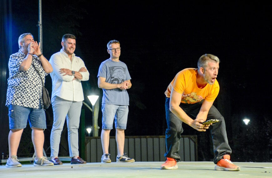 Mario Mechón ganador del primer premio del XIII Concurso de Monólogos de Humor “En Tomelloso, todos contamos”