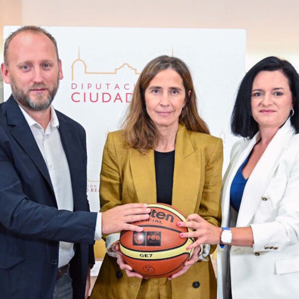 Presentación del Torneo Diputación de Baloncesto con premios de 1.500 € para el ganador, 1.000 € para el subcampeón y 500 € para los semifinalistas