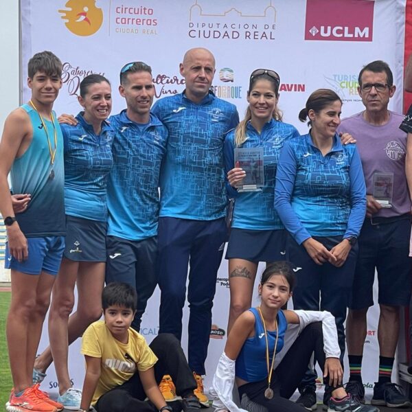 Triunfos en la XIX Media Maratón: Tomelloso brilla y celebra en Puertollano