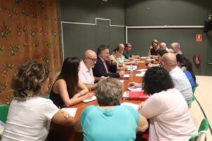 Homenajes al Hospital Santiago y a Encarnación Pérez en la conmemoración del Día Internacional de las Personas de Edad en Cuenca el 29 de septiembre