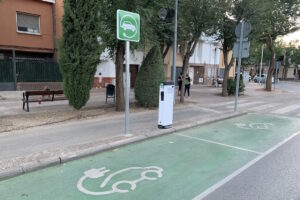 Comienza la operativa de puntos de recarga gratuita para vehículos eléctricos en distintas vías públicas de Tomelloso a partir de hoy