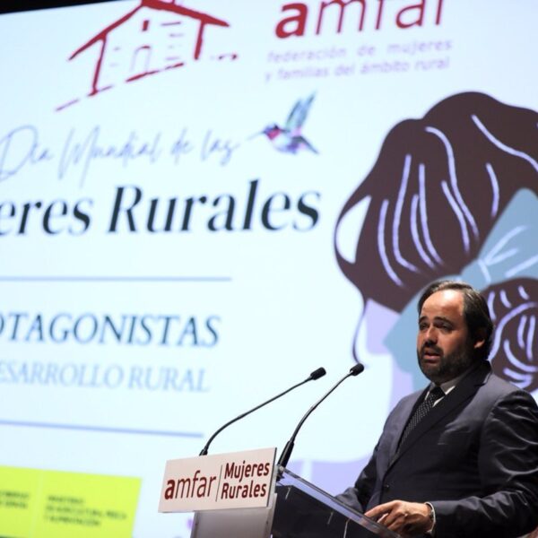 Crítica de Paco Núñez: No hay obligación de celebrar un pleno y cuestiona la amnistía de Sánchez hacia Puigdemont.