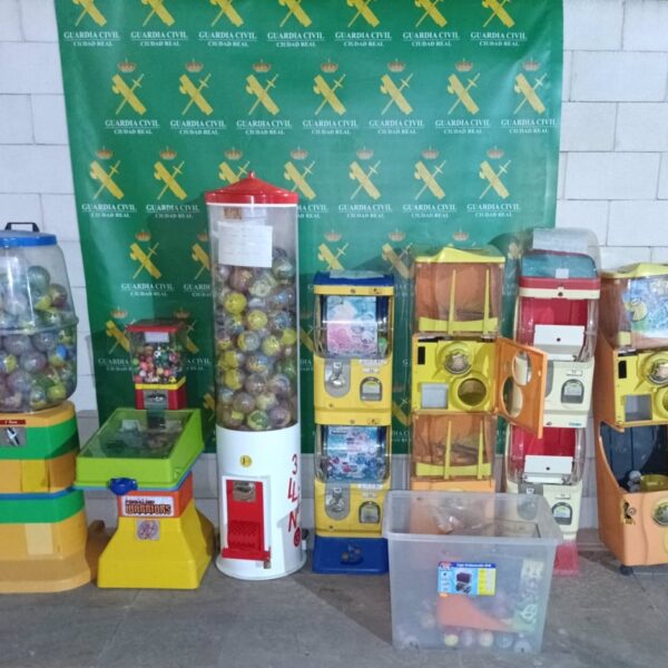 Serie de hurtos en máquinas de vending conduce a arresto: 16.800 euros sustraídos en cuatro municipios de Ciudad Real