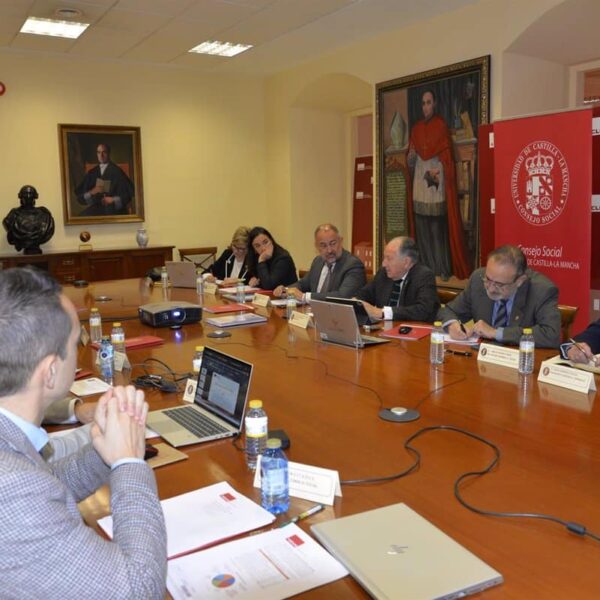 Invitación a la Participación Ciudadana en la Legislación del Consejo Social de la UCLM