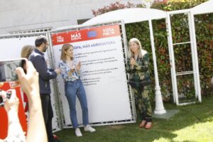 El PSOE de Castilla-La Mancha trabaja por una PAC que promueva el desarrollo agrícola y favorezca la incorporación de nuevos agricultores.