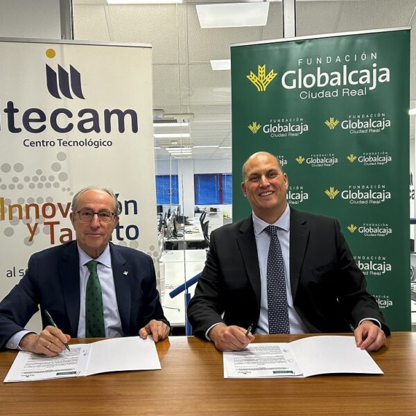 Globalcaja Ciudad Real y Itecam se unen para colaborar en el VII Encuentro Industrial B2B mediante un convenio de colaboración