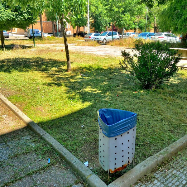 Acciones de limpieza en espacios verdes en Pozo Norte, Fraternidad, El Poblado y alrededores de la estación AVE