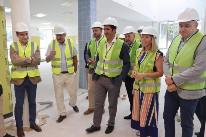 Caballero destaca que las obras del nuevo centro de salud Tomelloso 1 están al 90% de ejecución