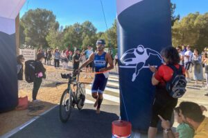 Cuarta edición del Triatlón Lagunas de Ruidera en Argamasilla de Alba: un éxito deportivo en entorno natural