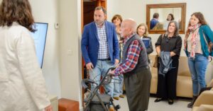 La Asociación de Párkinson de Tomelloso Colabora con Usuarios de Viviendas Tuteladas de San Antonio en Nuevo Convenio