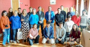 Alcalde Recibe a Estudiantes Italianos Participando en el Programa Erasmus con el IES Alto Guadiana