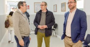 Alumnos y Profesores del Conservatorio Municipal de Música Beneficiándose de las Mejoras Recientes