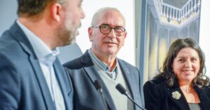 Disfruta de la Exposición de Pinturas de Luis Carlos Dueñas en la Posada de los Portales hasta el 7 de Enero