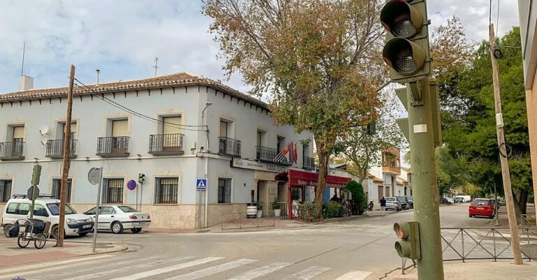 El Ayuntamiento de Tomelloso implementa dos nuevos sistemas de videovigilancia para regular el tráfico y controlar el incumplimiento de semáforos