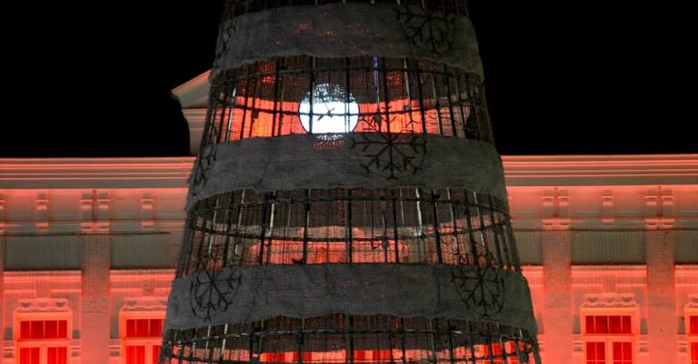 Espectáculo de Luz y Sonido da Inicio a la Iluminación Navideña de Tomelloso este Viernes 6 de Diciembre a las 20:30h