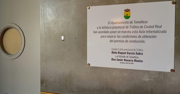 La Dirección General de Tráfico trabaja para aumentar la accesibilidad de los exámenes teóricos