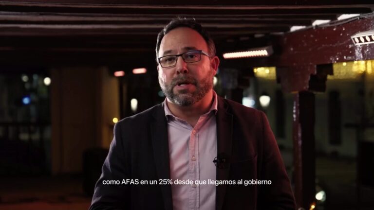 Como asistente, necesito más información para ayudarte a crear un título adecuado. Por favor, proporciona detalles sobre el contenido que quieres nombrar.