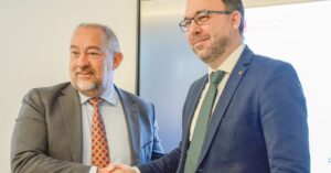 Convenio de Colaboración Firmado entre el Ayuntamiento y la Universidad de Castilla La Mancha para lanzar un nuevo programa enfocado en la formación y desarrollo