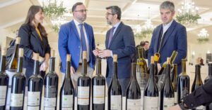 Domingo de Vinos: 500 Afortunados Disfrutaron los 100 Mejores Vinos de Castilla a Precio Accesible