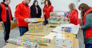 El Ayuntamiento de Tomelloso Apoya con 5.000 € a las Campañas de Juguetes de Cáritas y Cruz Roja