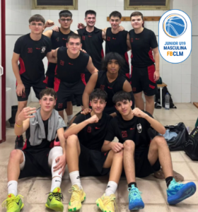Equipo de Salesianos Guadalajara B lidera en intensa competencia de baloncesto regional
