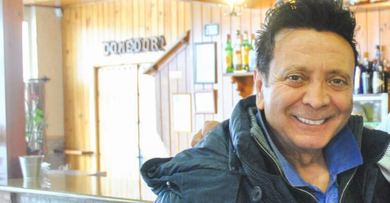 Alcalde de Tomelloso Expresa Dolor por la Muerte de Rupert, el Querido Peluquero de la Ciudad