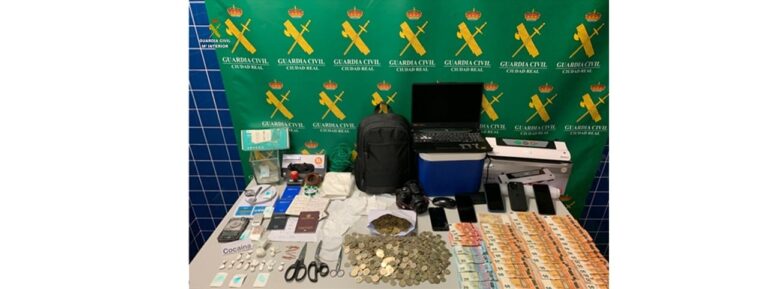 La operación «WHITE HEN» de la Guardia Civil acaba con la desarticulación de dos puntos de venta de droga en Tomelloso