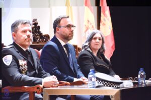 Tomelloso Ayuntamiento Agrega 21 Imágenes Nuevas al Álbum del Patrón de la Policía Local 2025