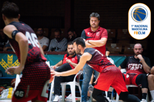 El entrenador del EBA galardonado por su trabajo excepcional en la temporada