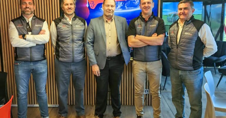 Concejal de Agricultura, Jesús Lara, Participa en la Clausura del ‘Massey Ferguson Experience Tour’