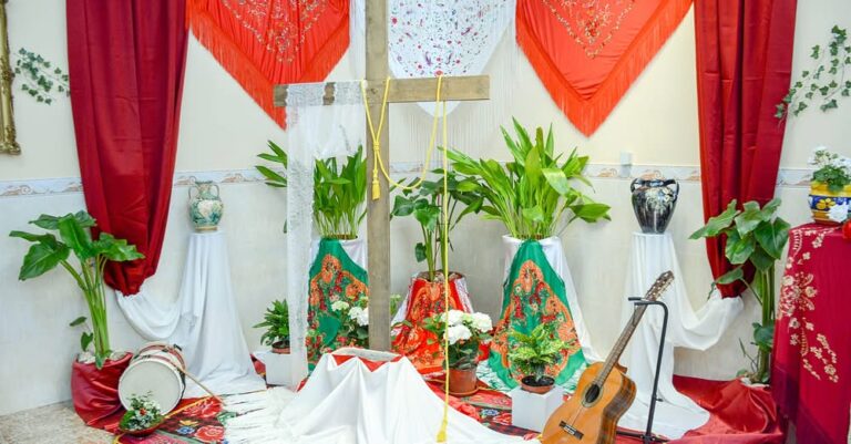 El Ayuntamiento de Tomelloso Celebra las Cruces de Mayo con el V Concurso de Festejos