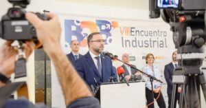 Javier Navarro, Alcalde, Resalta el Futuro Brillante de la Innovación y Desarrollo Gracias a la Alianza Estratégica entre el Ayuntamiento e Itecam