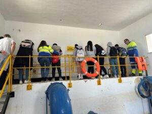 Salud Pública educa a estudiantes sobre el ciclo de potabilización del agua a través de actividades didácticas innovadoras y entretenidas.