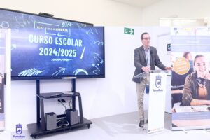 Clausura del Curso del Centro de Educación para Adultos ‘Simienza’ celebrada en el mercado este jueves
